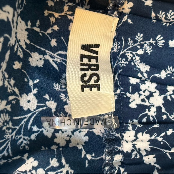 Verse | Blue Floral Stassi 3/4 Sleeve Off-the-Shoulder Blouse | Sz S - Picture 6 of 8